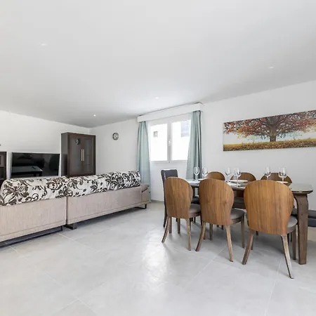 Villa Deluxe En Puerto Del Carmen *